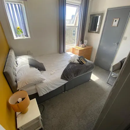 Bradburys Of 4* Blackpool