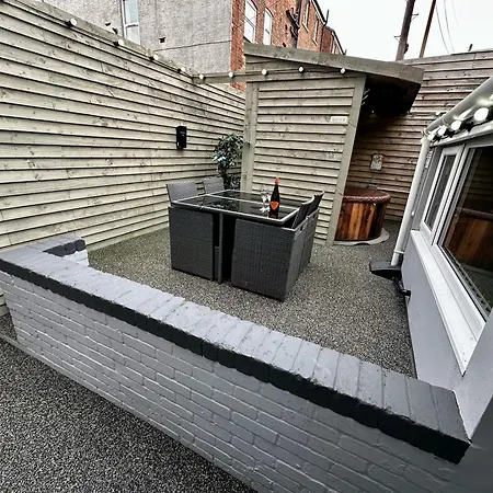 Luxury Hottub & Jacuzzi アパート *