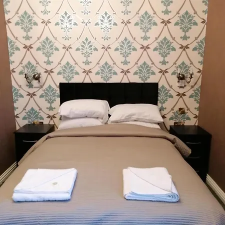 Edenfield Гостевой дом *