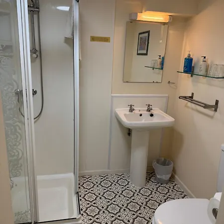 Guest house Marlow 3*
