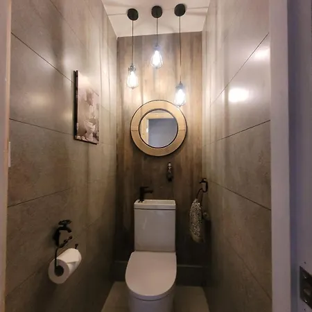Nyaraló Tower - Hot Tub Sleeps 14