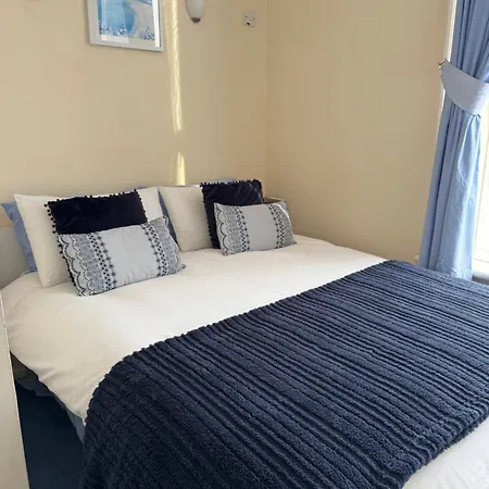 Guest house Marlow 3*