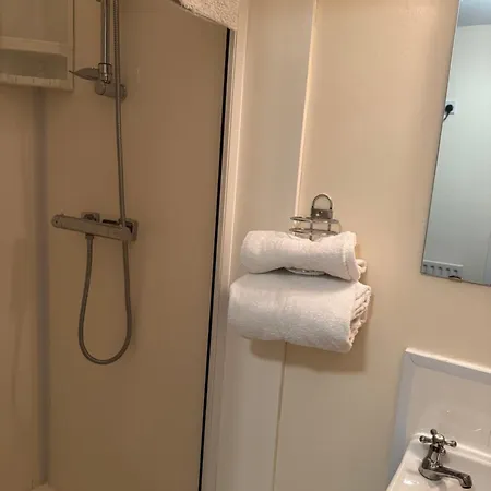 Marlow Guest house 3*