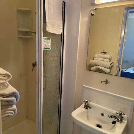 Guest house Marlow 3*