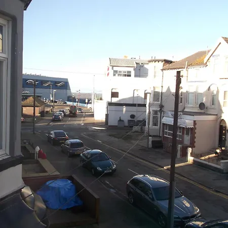 Holmeleigh Bed & Breakfast Blackpool