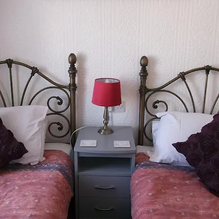Bed & Breakfast Holmeleigh Blackpool
