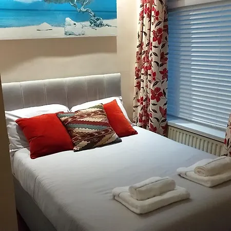 Stratford House Aparthotel