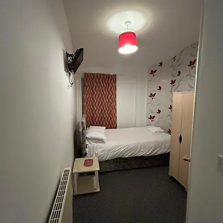 Hotel Chilton 2*