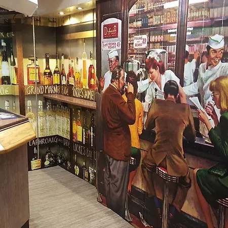 瑞格尔酒店