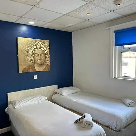 Hotel The Regency