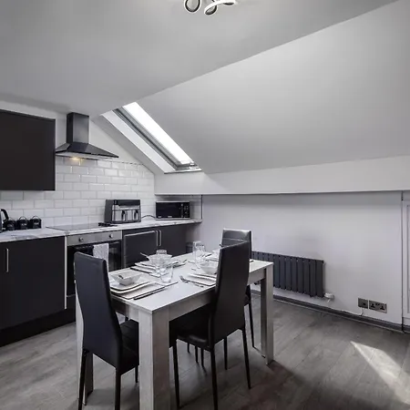 The Coaster Loft By Stamp Sa לינה וארוחת בוקר