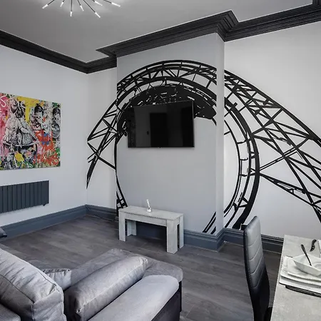 לינה וארוחת בוקר The Coaster Loft By Stamp Sa
