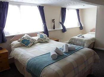 Hotell Hilbre 2*