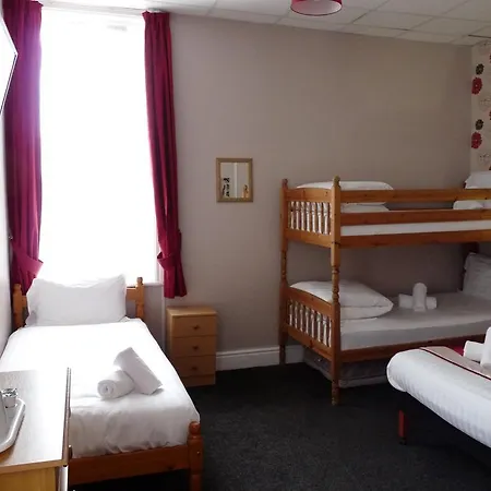 Hotell Hilbre 2*