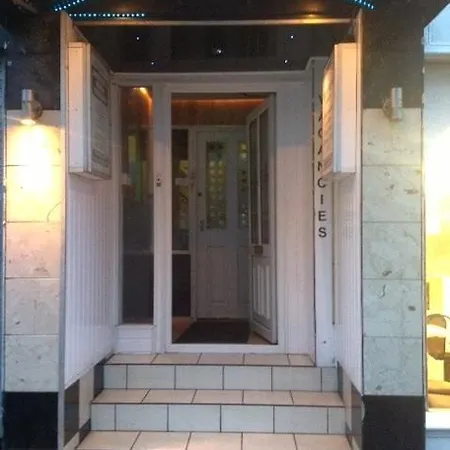 Hotell Mount Mellory 2*