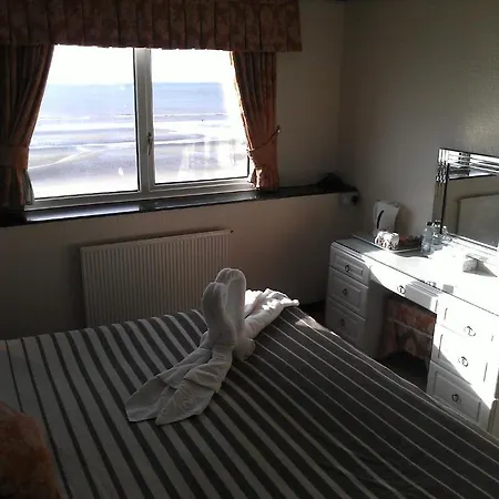 The Baron Guest house 4*