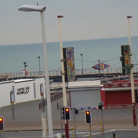 The Sandhurst Hotel Blackpool