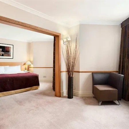 Grand 4* Blackpool