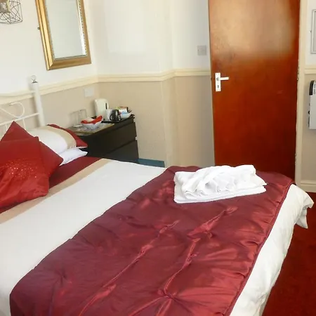 Canberra Guest House/hotel 3*