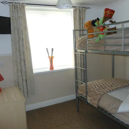 Гостевой дом Canberra Guest House/hotel Блэкпул
