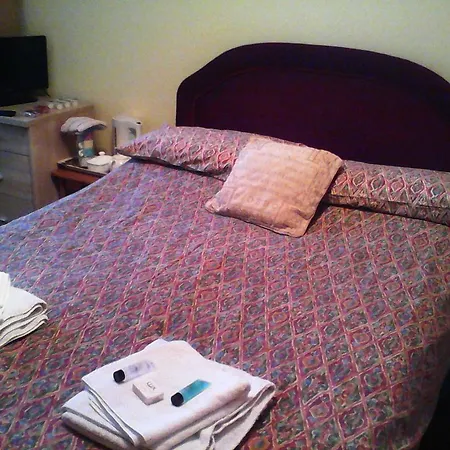 The Colyndene 3* Blackpool