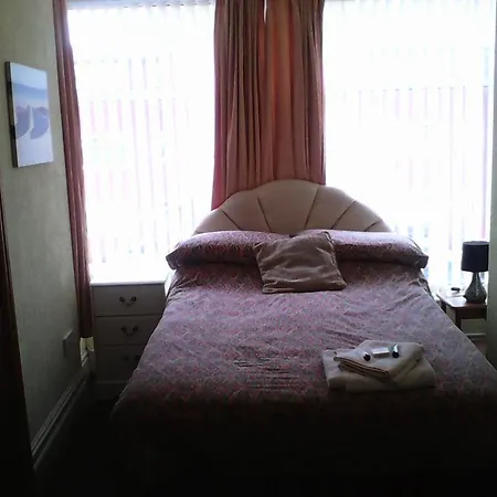The Colyndene Guest house 3*
