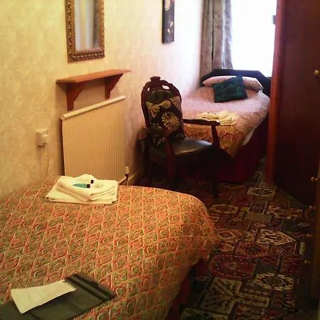 The Colyndene 3* Blackpool