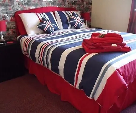 Benson - Small Families & Couples Only Bed and breakfast 3*