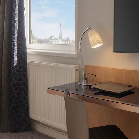Grand Hotell