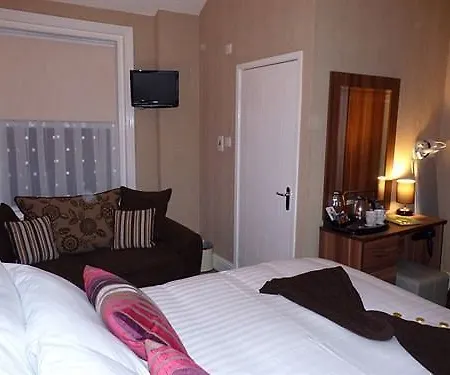 Parkroyal Hotel