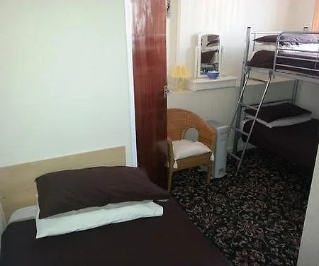 The Wakefield House Hotel 2*