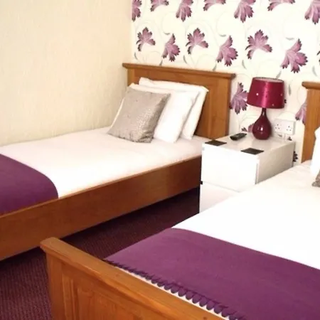 Bed and breakfast Benson - Small Families & Couples Only 3*