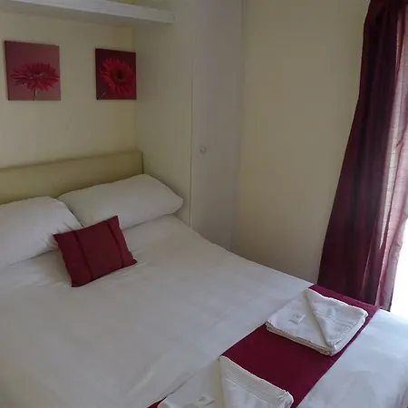 Lindum Guest house Blackpool