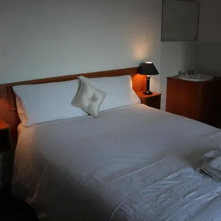 The Rowan Bed & Breakfast