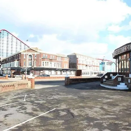The Colwyn - Near Pleasure Hotel