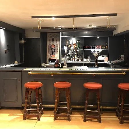 酒店 The 3*