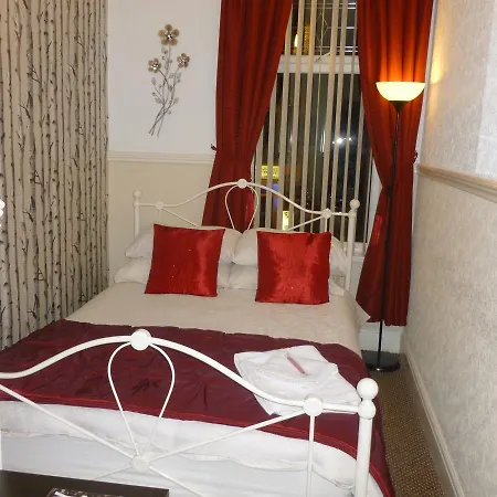 Canberra Guest House/hotel 3*