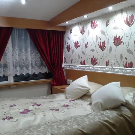 Pensionat The Golden Sands 4*