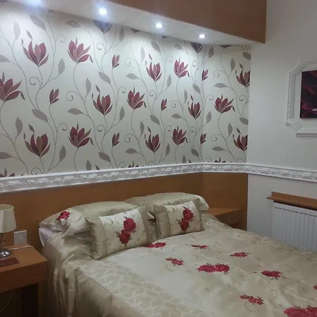 The Golden Sands Pensionat 4*