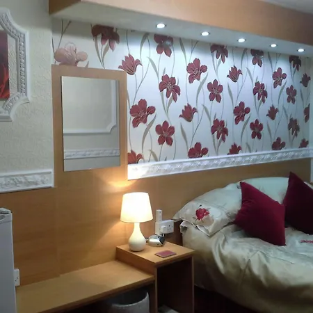 The Golden Sands 4* Blackpool