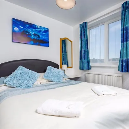 Holmeleigh Bed & Breakfast