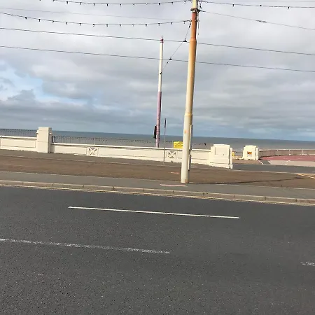 Hotel Rose And Blackpool