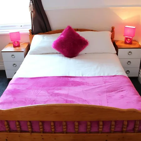 بيت ضيافة The Moray House