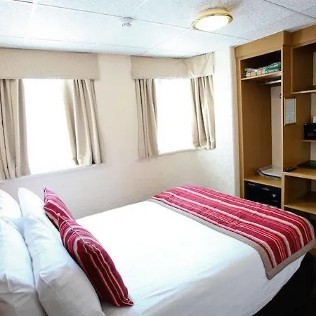 Clifton Court Hotel 2*