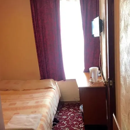 The Stone House 2* Блэкпул