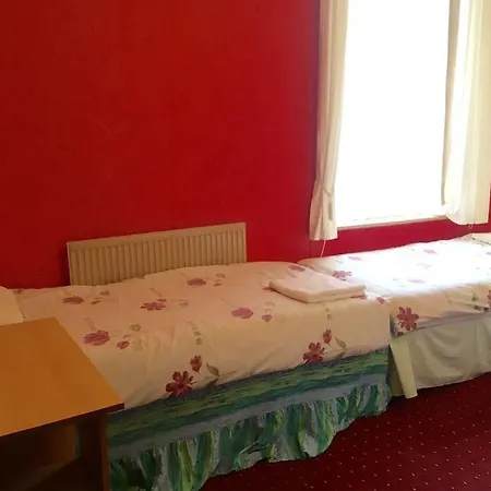 The Stone House Отель 2*