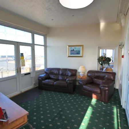 The Colwyn - Near Pleasure Hotel