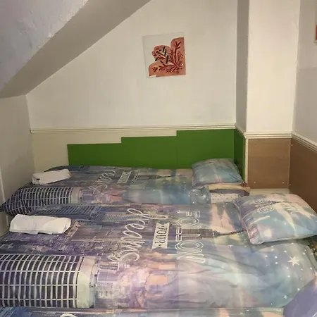 Hotell Mount Mellory 2*