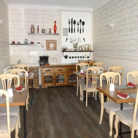 Canberra Guest House/hotel Блэкпул