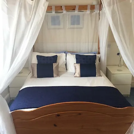 Guest house Marlow